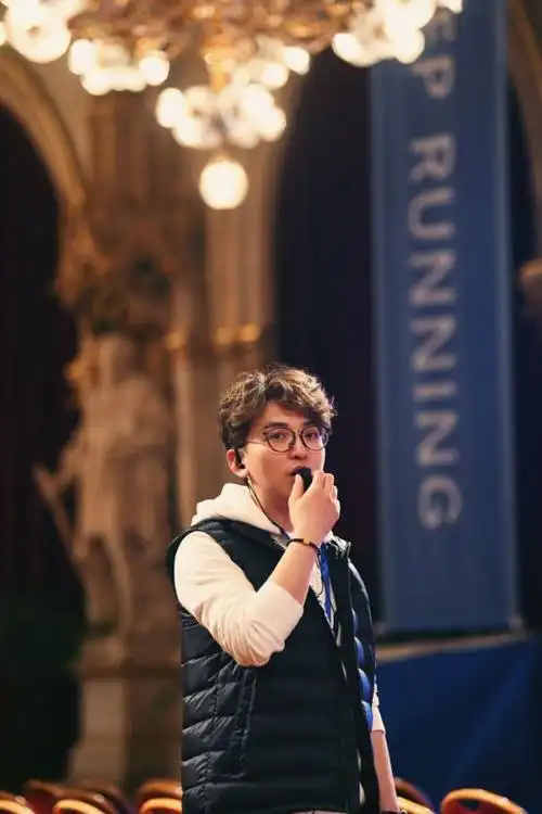 奔跑吧总导演姚译添新阵容新构思燃出一片新天地