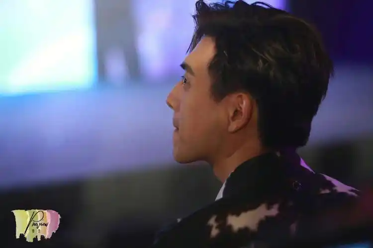 李现  生图好赞呀,李不修#全世界安利李现  #壁纸