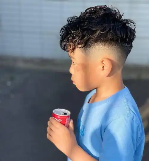 马上就要开学了,最帅小男孩发型推荐给大家,适合3到10岁