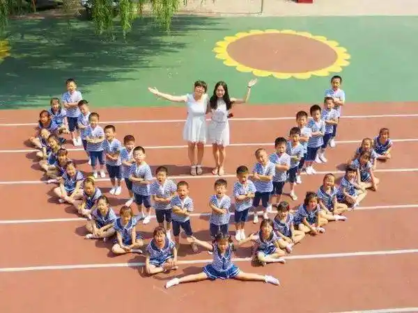 幼儿园毕业照创意一网打尽,留下满满的回忆!