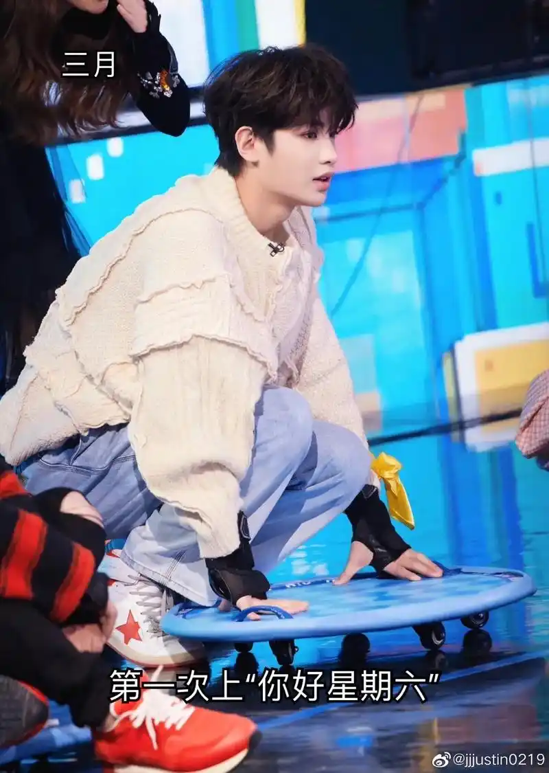 黄明昊21岁生日快乐.20230219喜欢你的第六年 希望之 - 抖音