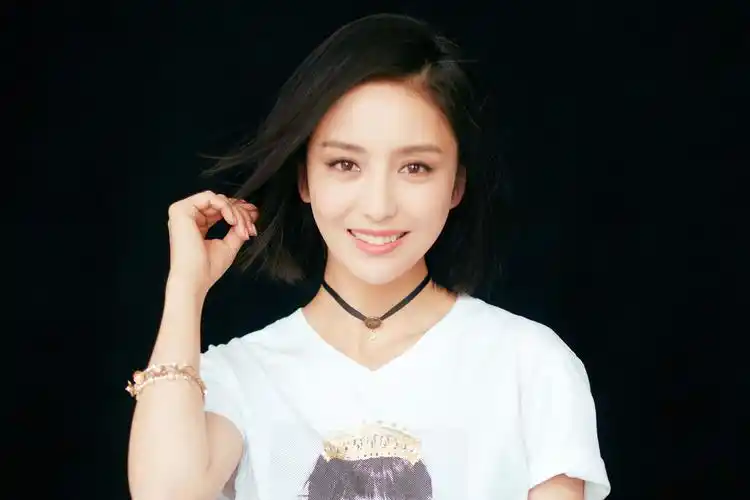 佟丽娅拍摄异域风情大片薄纱造型又仙又美刷新颜值巅峰