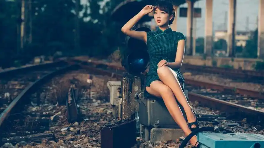 怀旧美女复古唯美写真