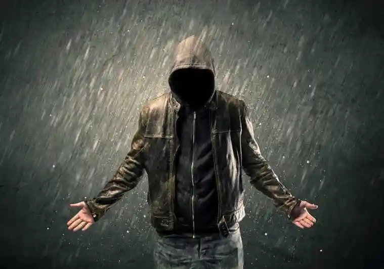 雨中的男人背影