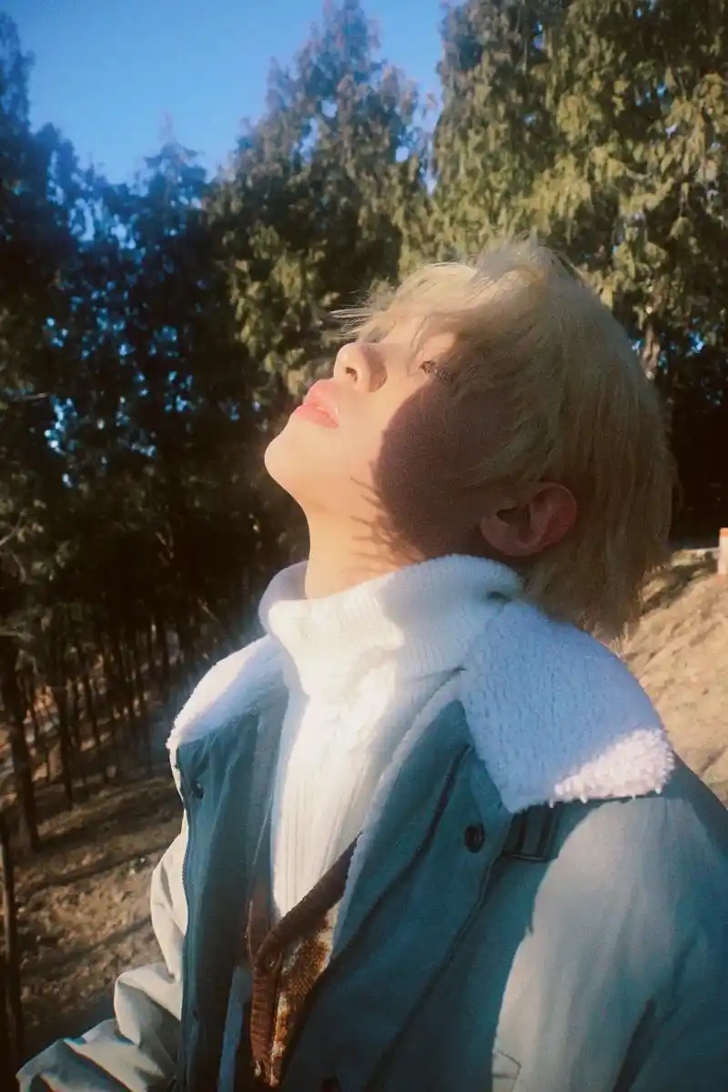 黄明昊justin #黄明昊 #氛围感 #侧颜 #阳光是最 - 抖音