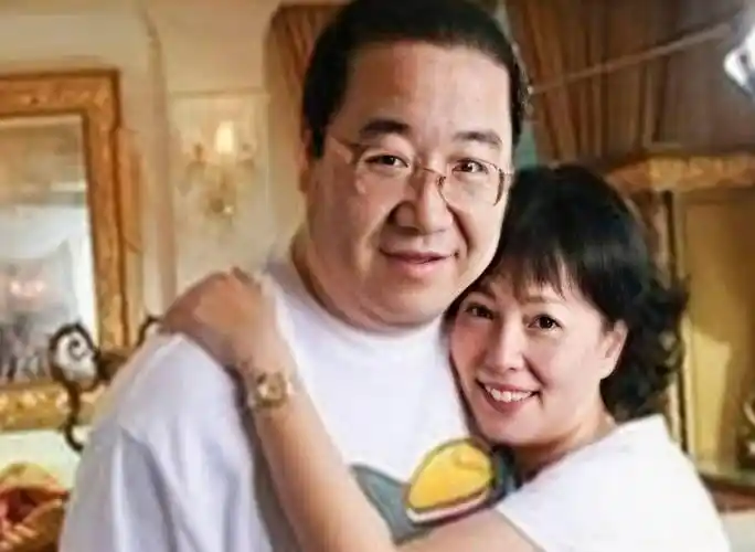 英达因《我爱我家》一鸣惊人,却也因此分手宋丹丹爱上才女梁欢_婚姻