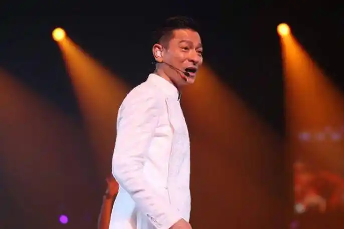 原创刘德华背后的女人前女友的讨伐正牌女友却不能反驳