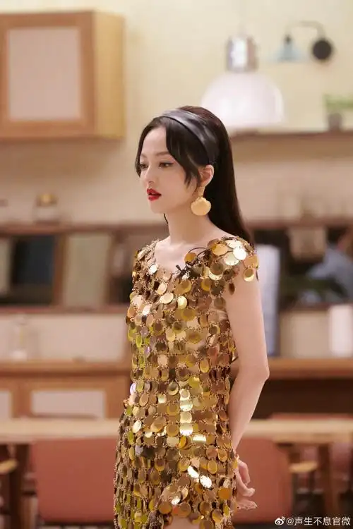 【#声生不息宝岛季#精彩剧照大放送】一公剧照加更之@张韶涵秀雅绝俗