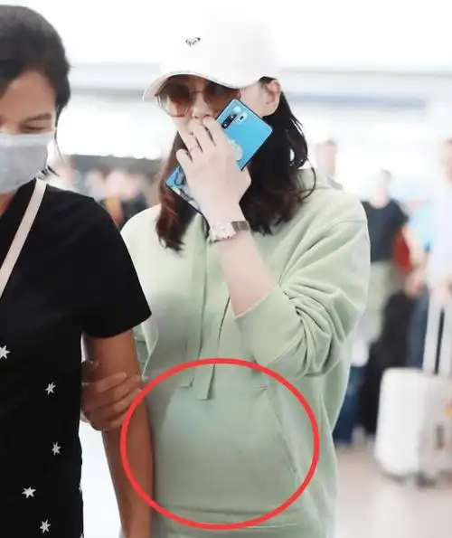 可能没有再次怀孕的可能;其次如果不是怀二胎,这么长时间刘诗诗也应该