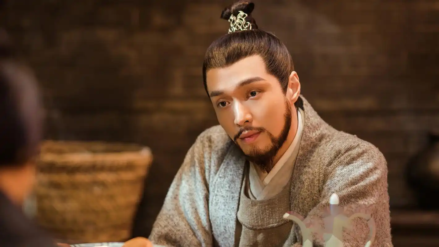 但奈何朝堂暗潮汹涌,且最是无情帝王家——"脏脏