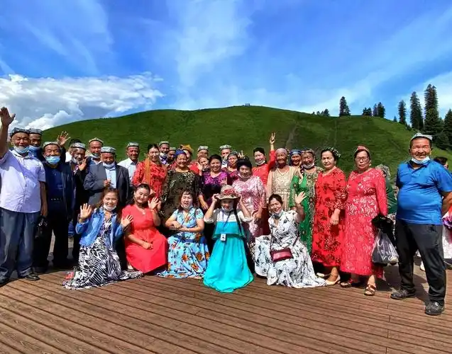 集体照新疆旅拍照片