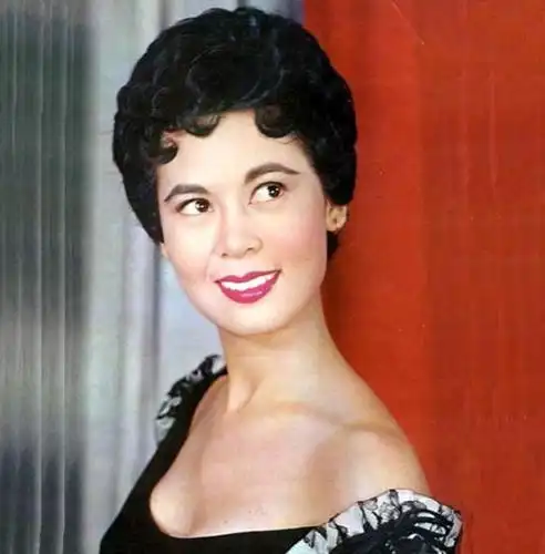 香港五六十年代著名电影女演员,年仅30岁的去世丈夫孤单终身!