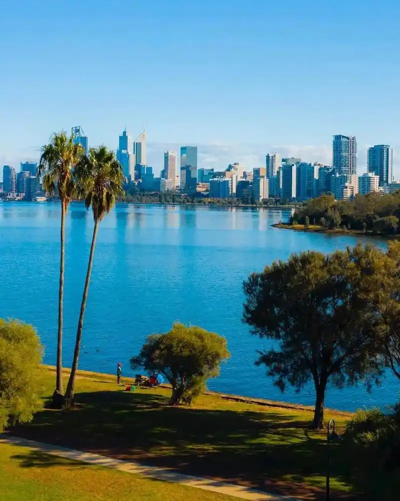 最孤独的城市——珀斯,是澳大利亚第四大城市,人口250多万人 - 抖音