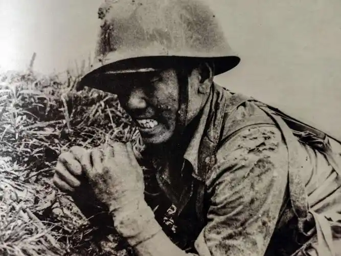 用镜头记录战争.以图片诉说战斗一一来自对越自卫反击战现场图片