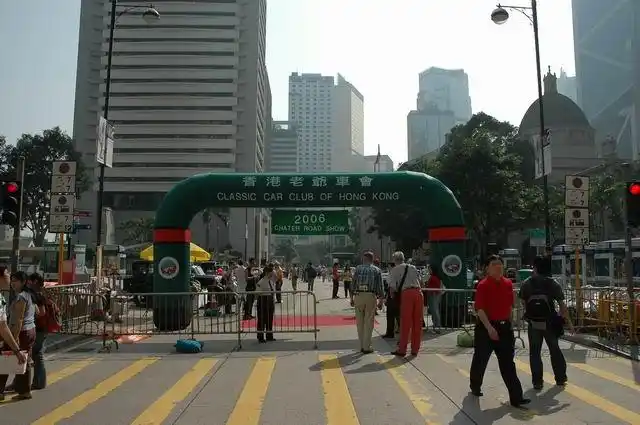 香港老爷车会2006年遮打道年车展於已昨天盛大举行.