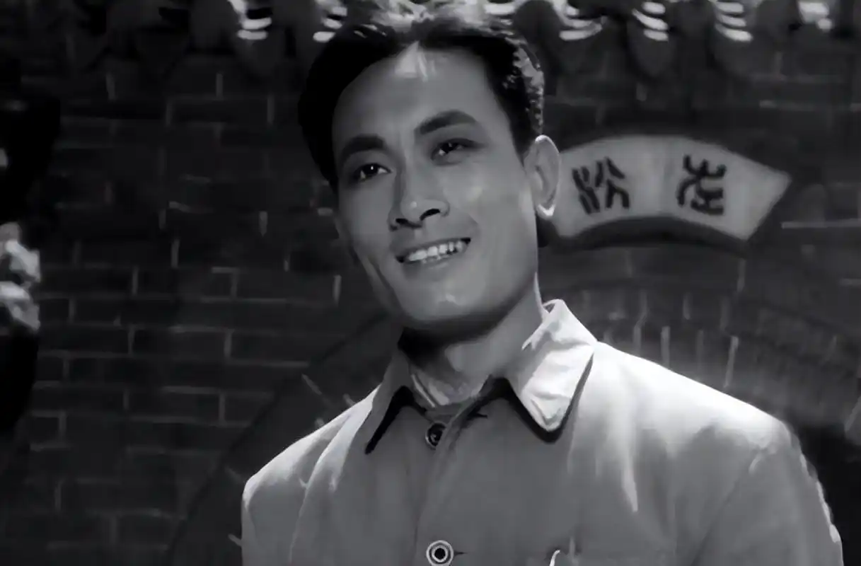 著名演员庞学勤:一代人的男神,一句承诺,照顾患病发妻一生