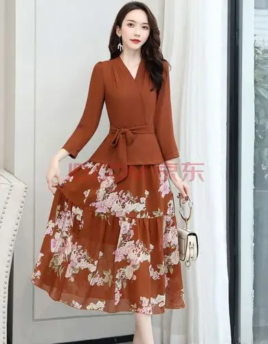 连衣裙两件套2020新款气质超仙春秋原点套装裙子女装潮 焦糖色(配裹胸