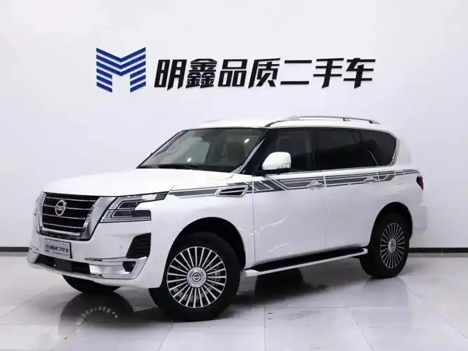 日产途乐 2020款 y62 4.0l xe(中东)
