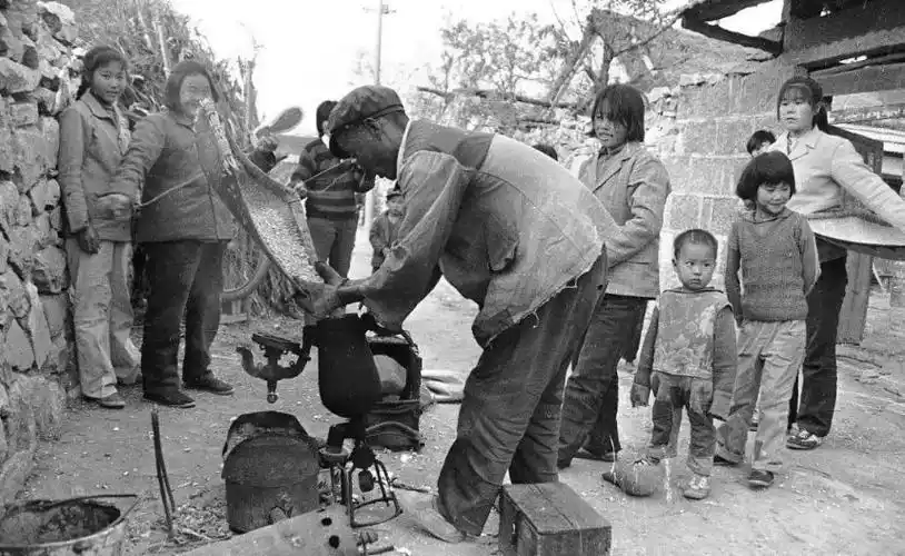 自由自在的活,才觉80后怀旧图片 农村怀旧80后童年老照片70后怀旧