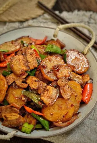 香辣干锅土豆片