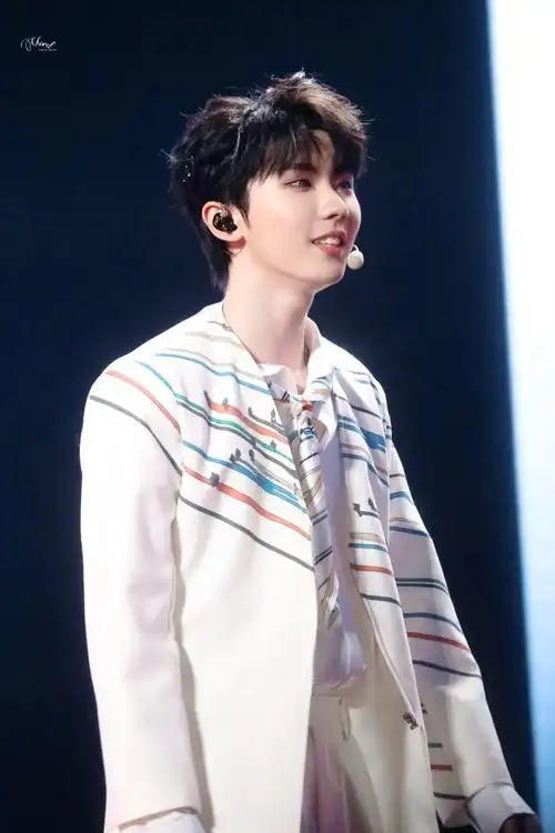 愚人节站姐团建##马嘉祺小熊花园