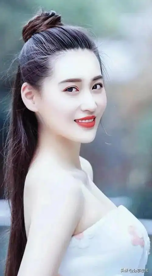 宁丹琳明星壁纸(2)