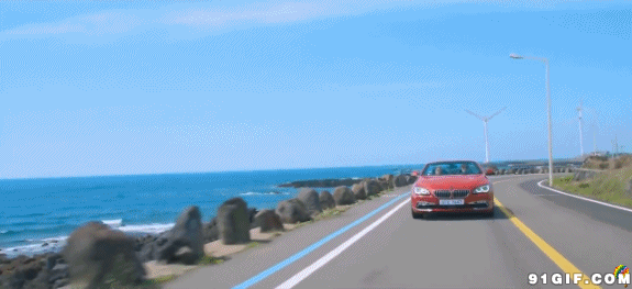 情侣开车会心一笑gif动图_动态图_表情包下载_soogif