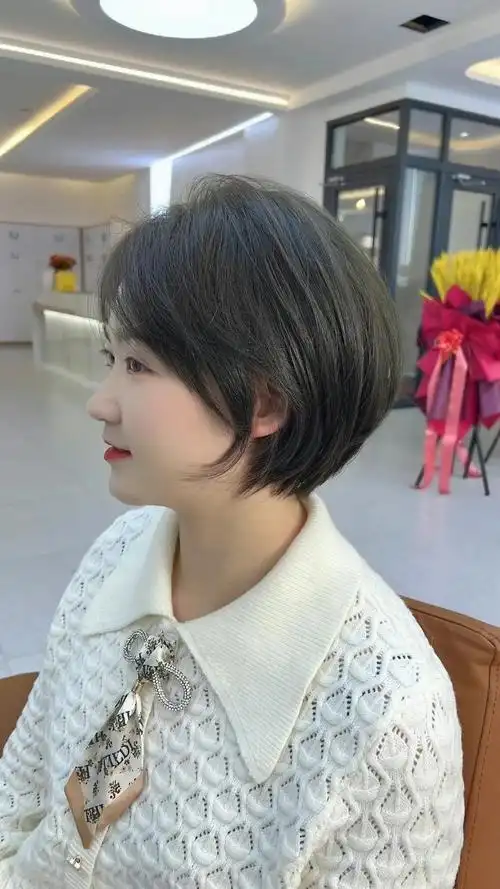 今夏短发就选这4种,很火很时尚,剪完让你变|短发|发型|头发_新浪新闻