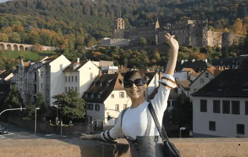 草根明星王二妮近照出名后变化大现成人生赢家网友很佩服你