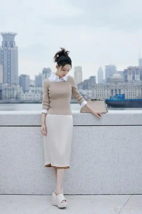 清新脱俗甜美系女孩李沁最新高清图集