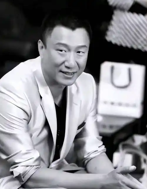 曝孙红雷转移上亿资产将定居澳洲,曾发表过爱国宣言_网友_消息