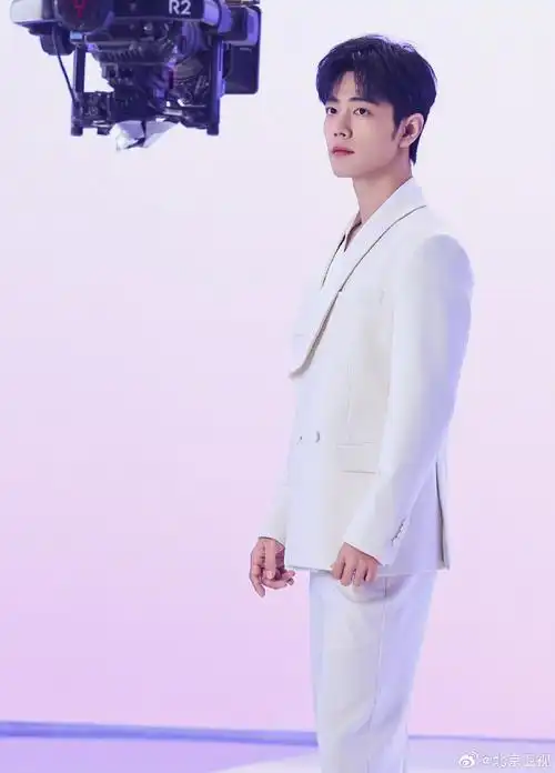 属于肖战的粉色梦境##带着微博去旅行##遇见美好