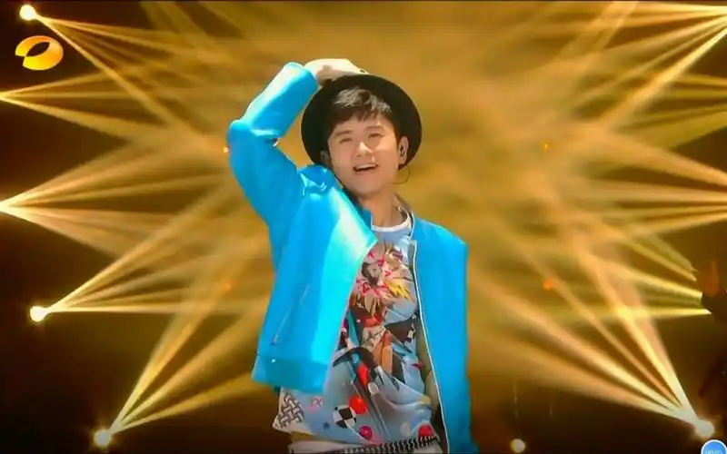 直到张杰上海站六连演出售罄我才明白丁太升的评价已经过时了