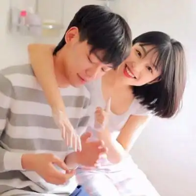 情侣头像一对两张恩爱甜蜜