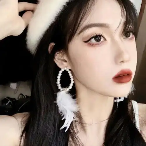 超好看很火的仙气网红头像 越努力越幸运,女生头像图片-回车桌面