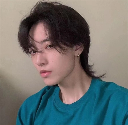 超酷的男生发型推荐 个性狼尾鲻鱼头_男士短发 - 美发站