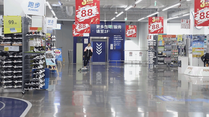 全场88折买5免1迪卡侬五一多重优惠乐翻天