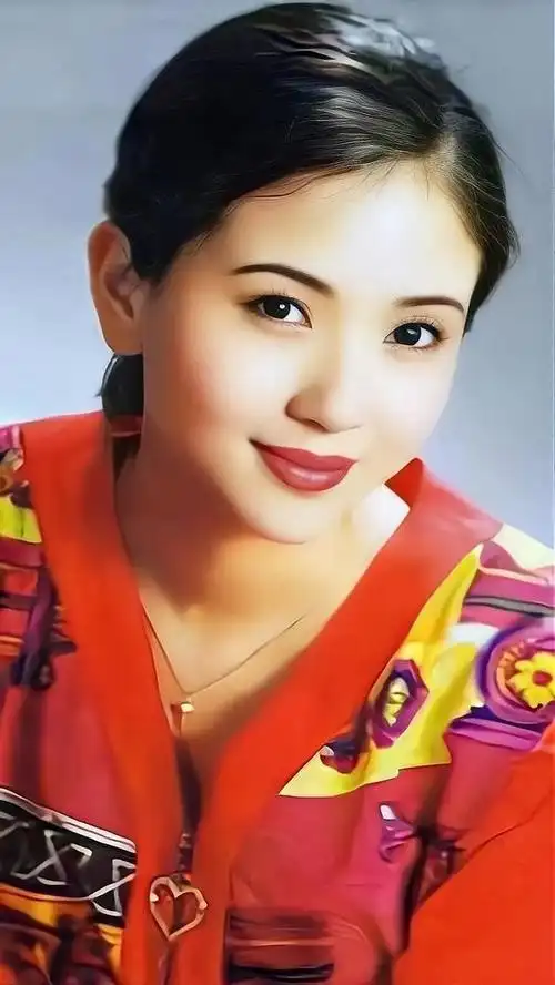 陶慧敏的美图真是让人看了一遍又一遍真的很漂亮啊