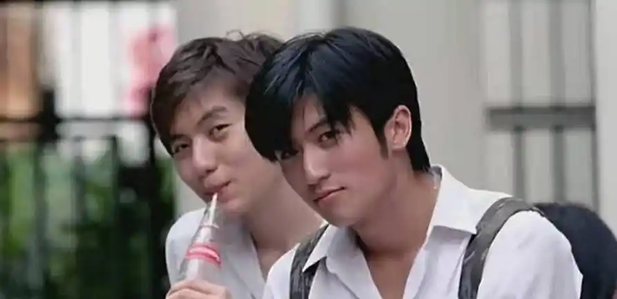 "人间清醒"谢霆锋,会让多少中国娱乐圈的年轻明星""?