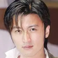 谢霆锋头像高清图片大全_名人谢霆锋真人头像大图下载【点击鼠标右键