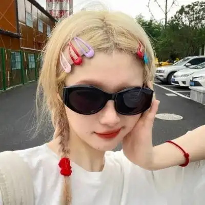 冷淡风头像|睡不好觉的废物罢了_女生头像_我要个性网