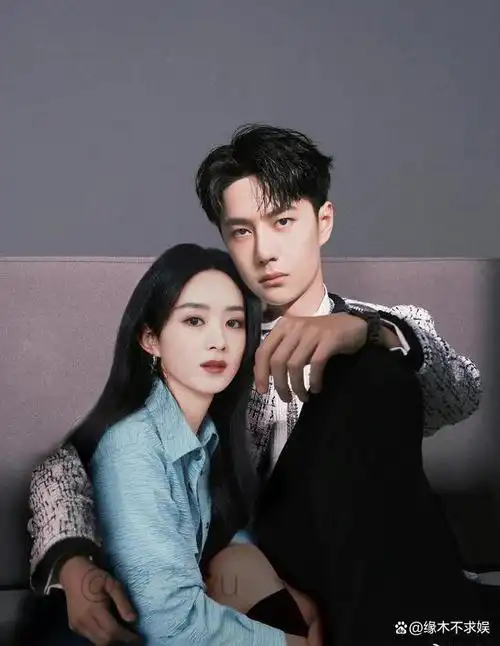 王一博赵丽颖绯闻愈演愈烈!除了七夕疑露手,还被扒一大堆同款!