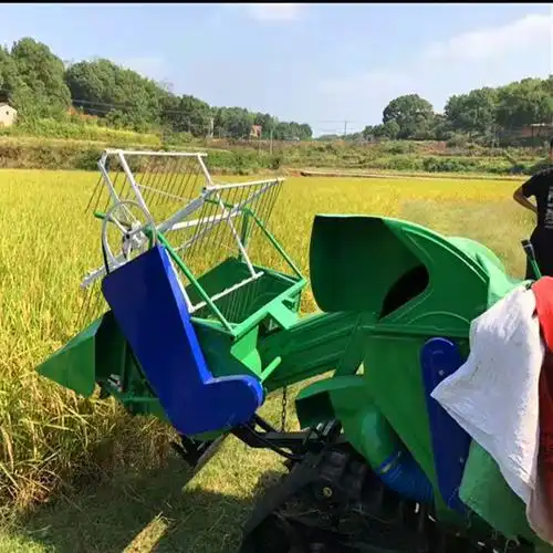 多功能迷你联合收割机水稻小麦收割机履带式稻麦收割机自动装袋 稻麦