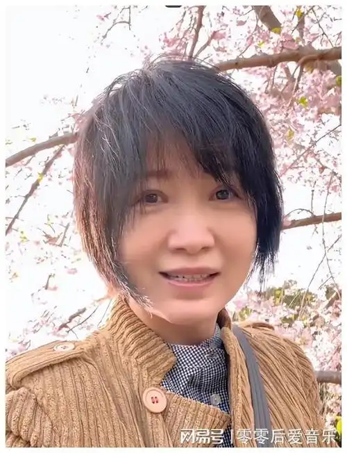 斯琴格日乐:发视频讽刺刀郎,怀上恩师孩子被骗流产,如今后悔吗