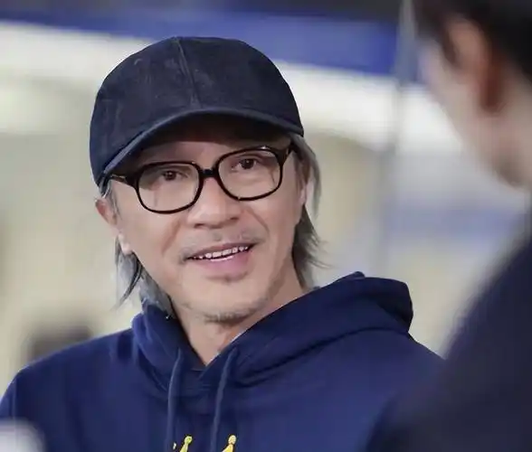 60岁周星驰近照曝光!