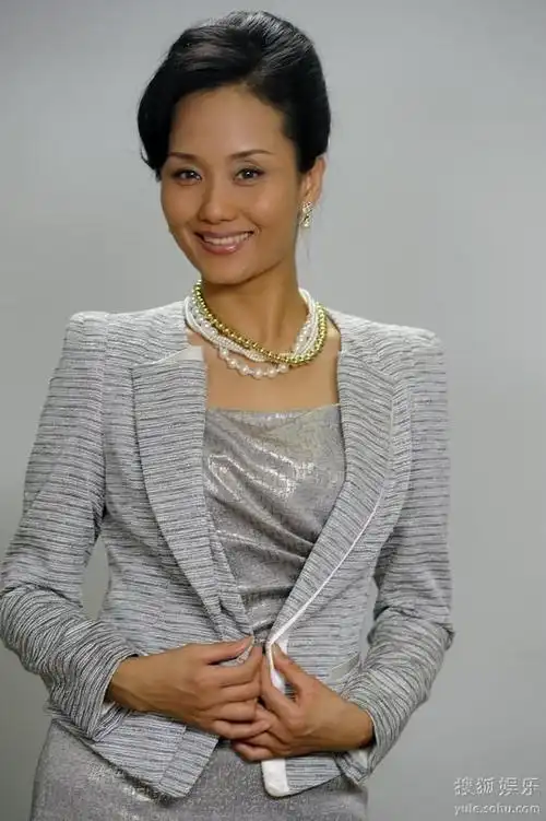 李颖经纪人联系电话多少