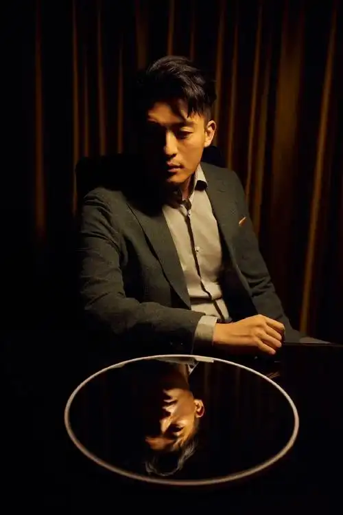 #建议孙艺洲把西装焊身上##孙艺洲好帅#