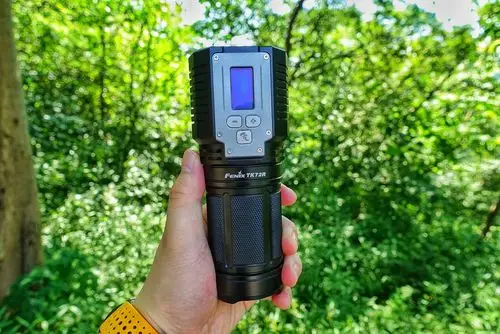 fenixtk72r超高亮智能手电简评