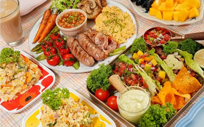 安排了超丰盛闺蜜早餐!吃到撑的一天!墨西哥taco!英式早餐!土豆泥!