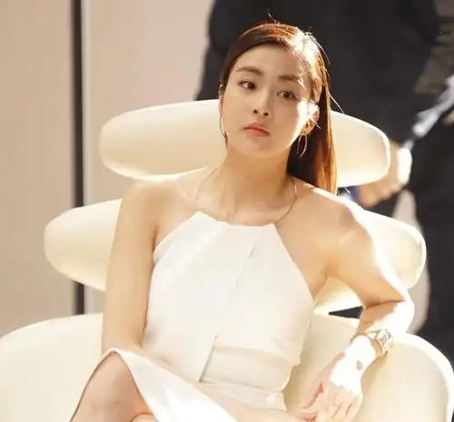 玄彬旧爱姜素拉亲笔信宣布将升人妻我遇见了想携手共度人生的人